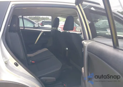 2015 Toyota Rav4 Xle из США, поврежденный, VIN 2T3RFREV2FW343377